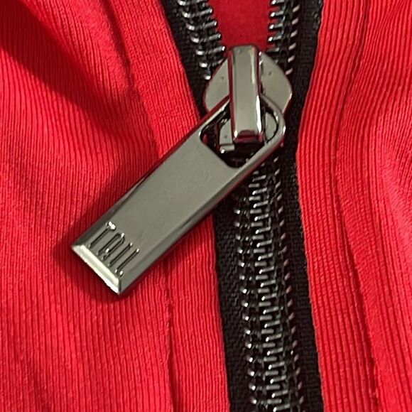 Tail 360 Jacket womens Medium Full zip up Red golf - Picture 11 of 11